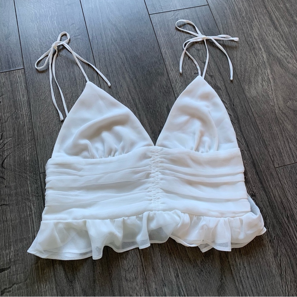 Aritzia Wilfred white ruffle tank top